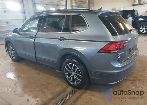 2019 Volkswagen Tiguan 2.0T Se/2.0T Sel/2.0T Sel R-Line/2.0T Sel R-Line Black z USA, uszkodzony, nr VIN 3VV2B7AX7KM102646
